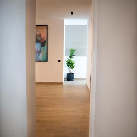 Apartment Surya *