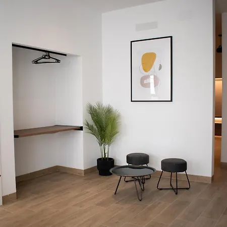 Apartment Surya *